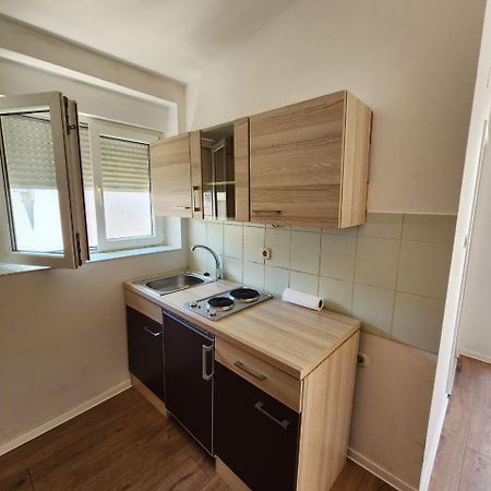 Apartmani Sole Вис Экстерьер фото