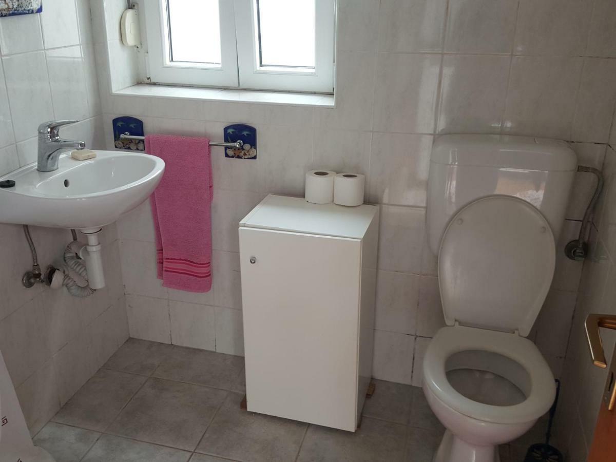 Apartmani Sole Вис Экстерьер фото
